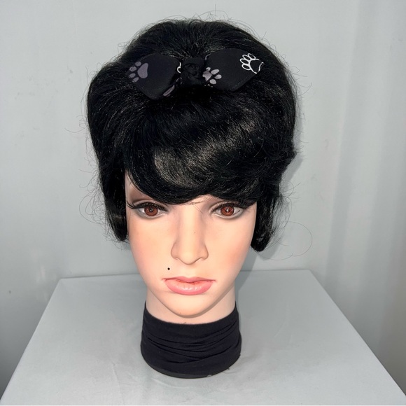 Dog Mom Black and Gray Bandana Knotted Hair Bow - Picture 2 of 11